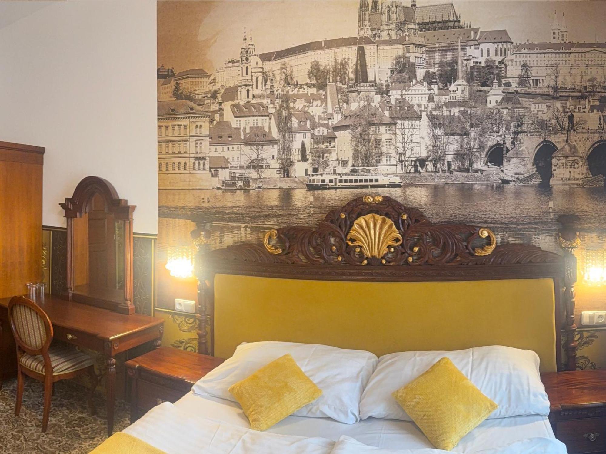 Hotel Liliova Prague Old Town Luaran gambar
