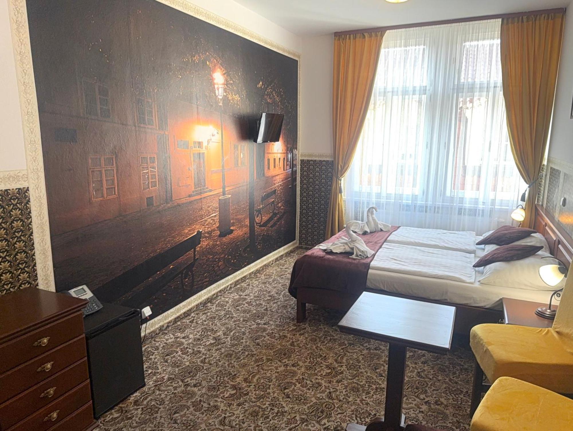 Hotel Liliova Prague Old Town Luaran gambar